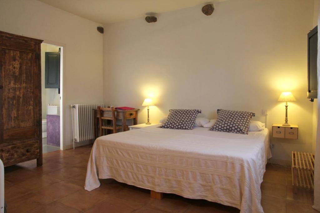Hostal Nou De Crespia Ruang foto